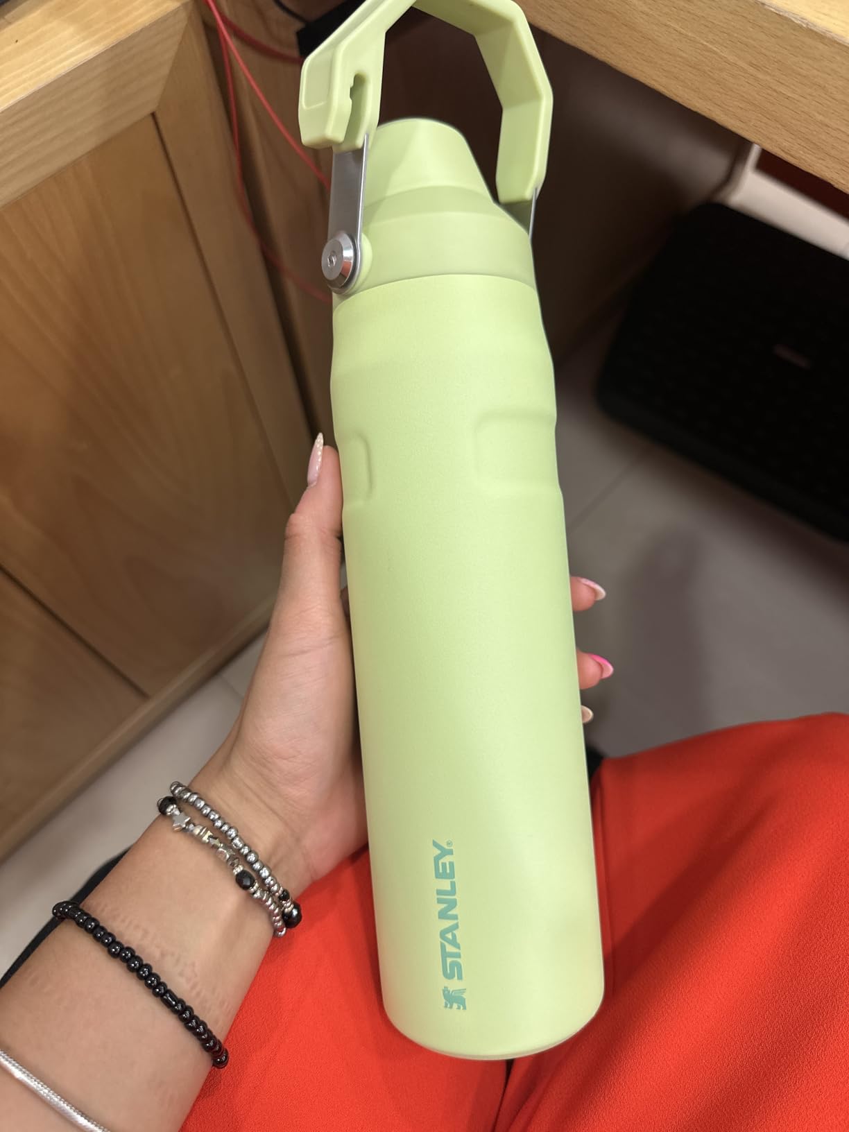 Eiswürfel überleben den ganzen Tag