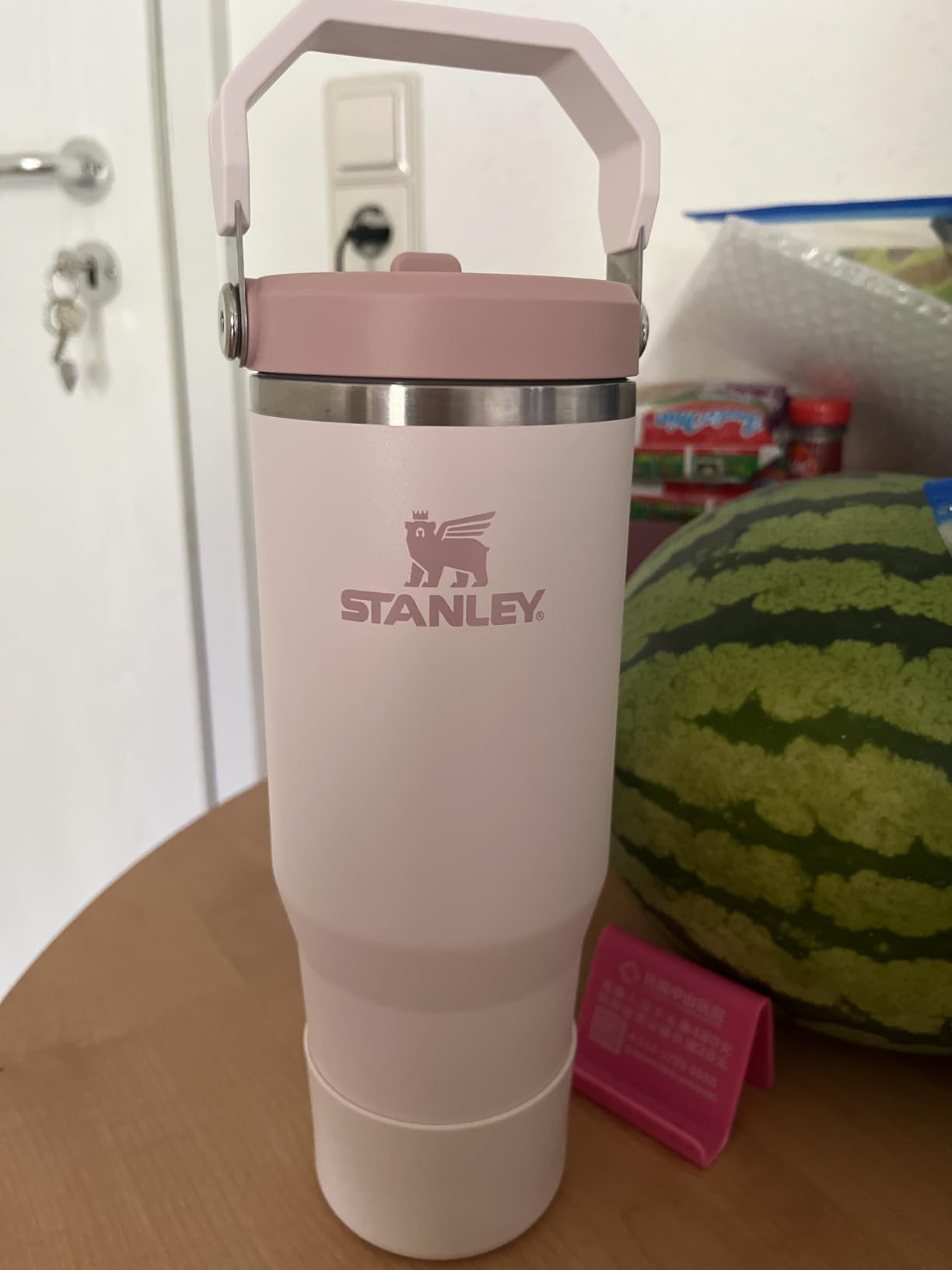 Groß und praktisch