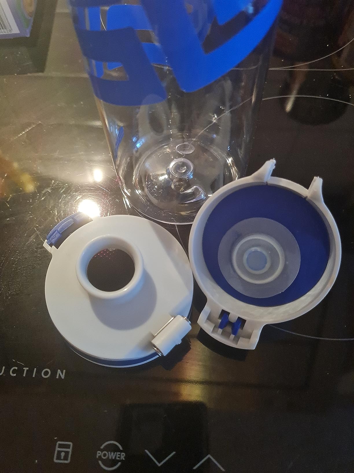 Leicht, aber plastikartig