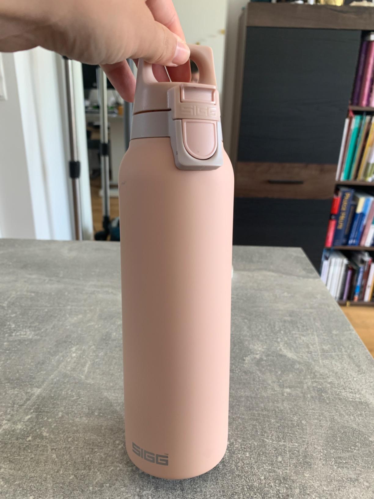 Einhändig trinken – perfekt