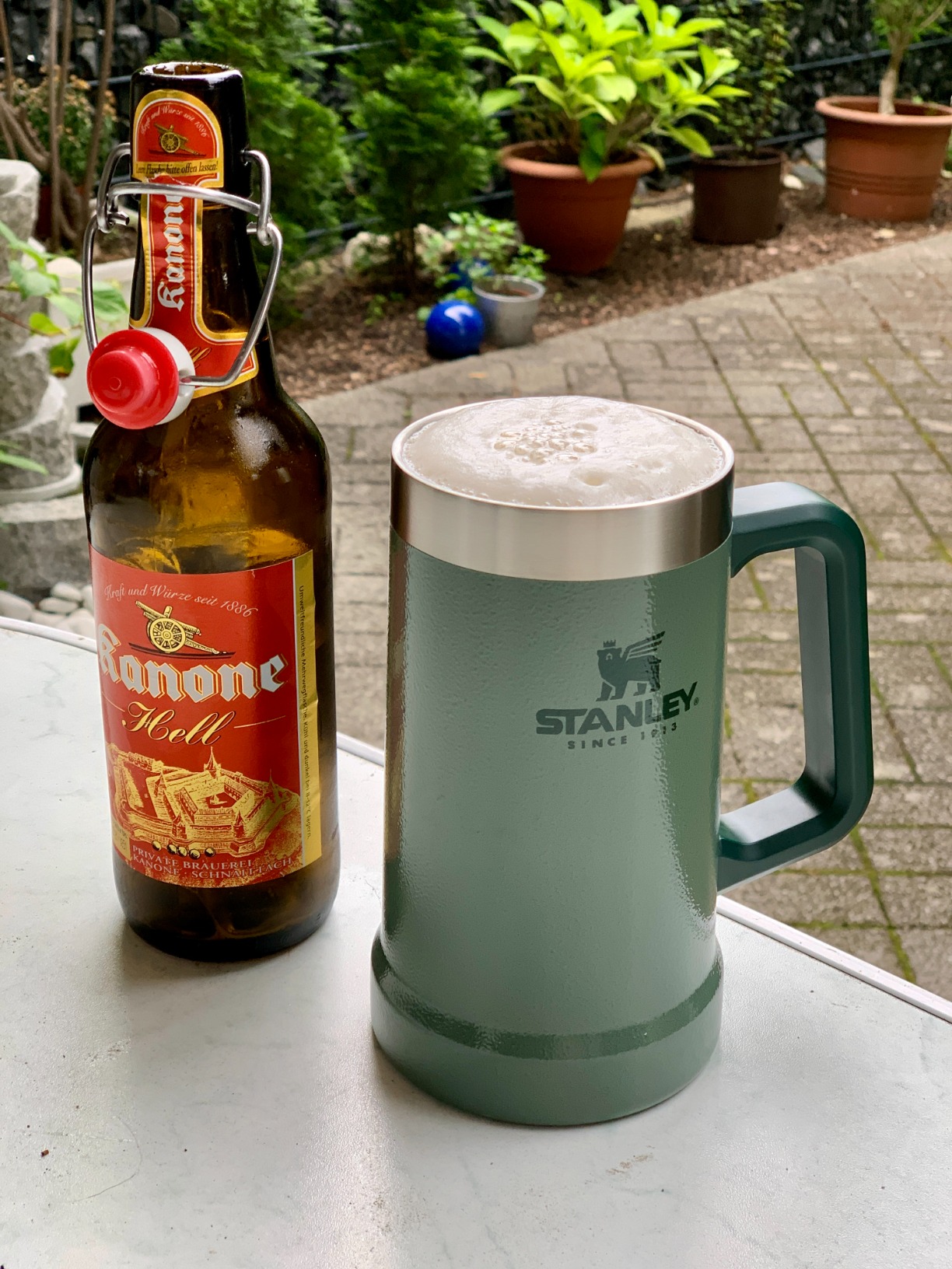 Vater freut sich riesig