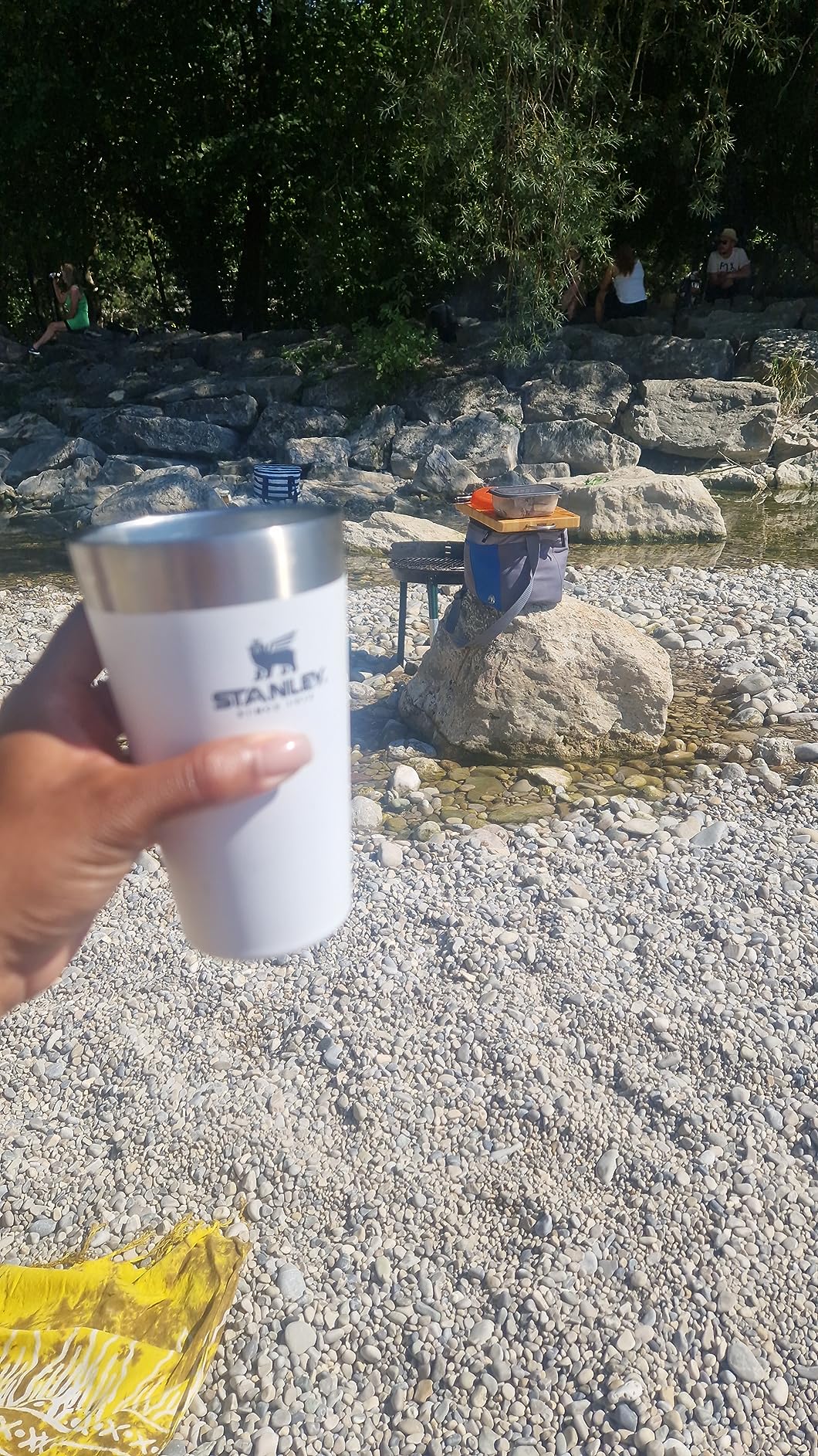 Für Camping und Garten perfekt