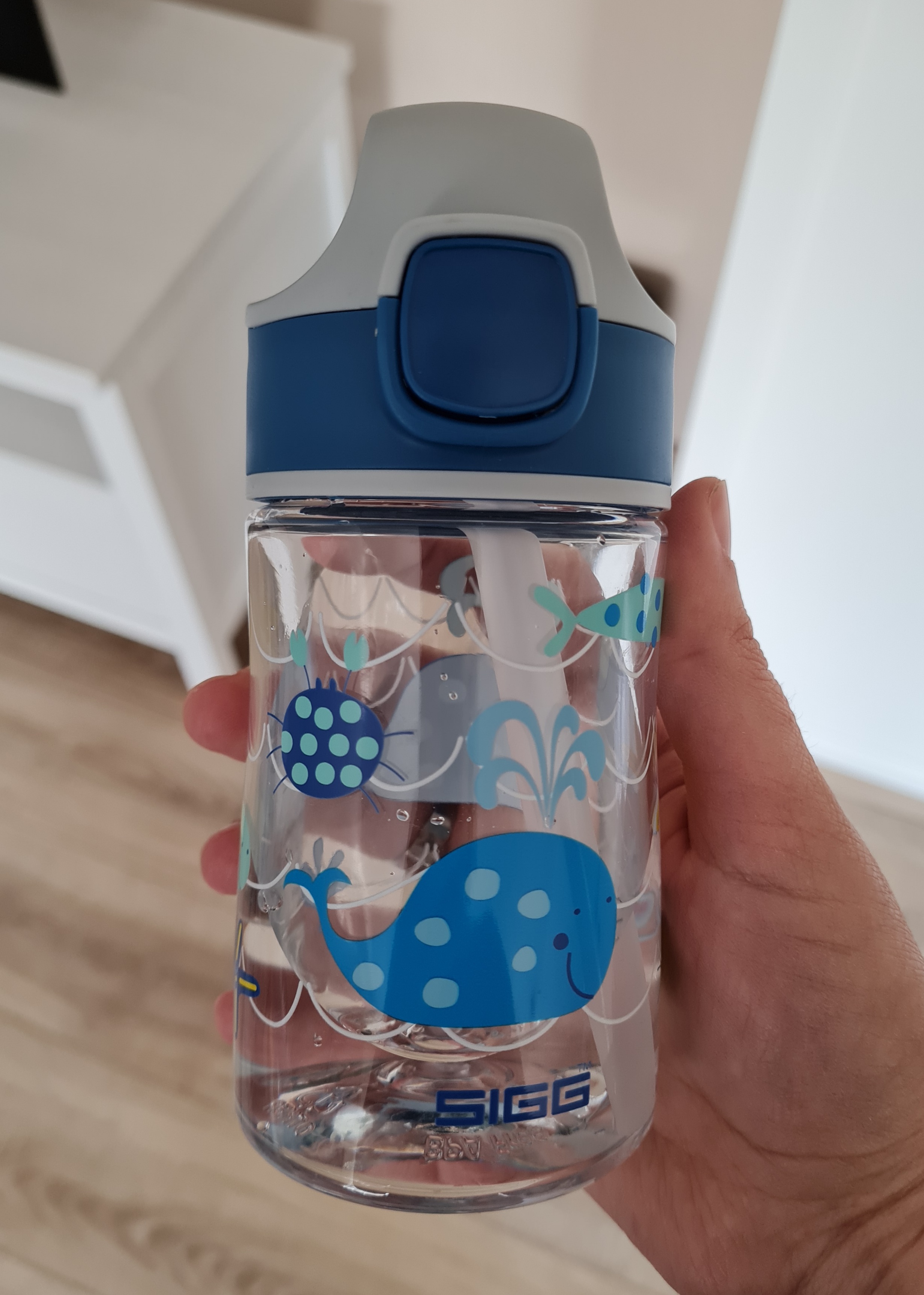 Gut, Trinkhalm muss gepflegt werden