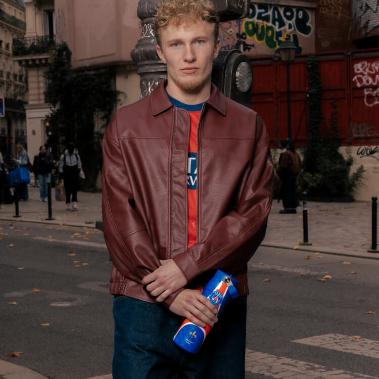 stanley-1913-x-paris-saint-germain-iceflow-bottle-flip-straw-2-0-0-71l-vakuumiso image 8