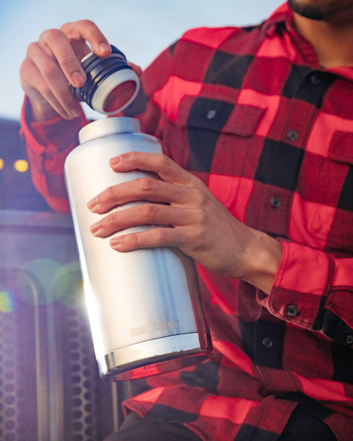 klean-kanteen-edelstahl-isolierflasche-tkwide-1900ml-mit-loop-cap-thermoflasche- image 8